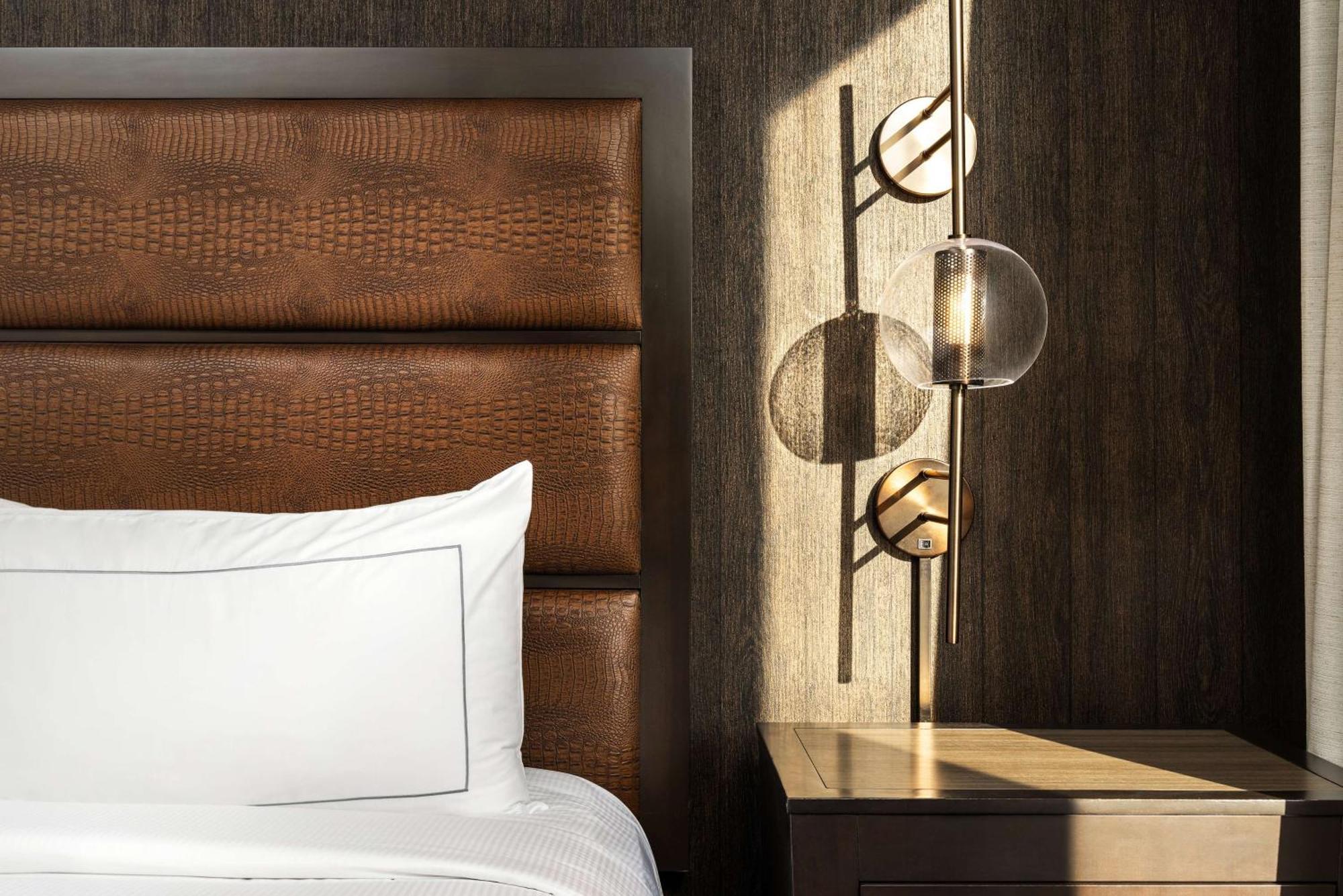 Doubletree By Hilton Downtown Capitol