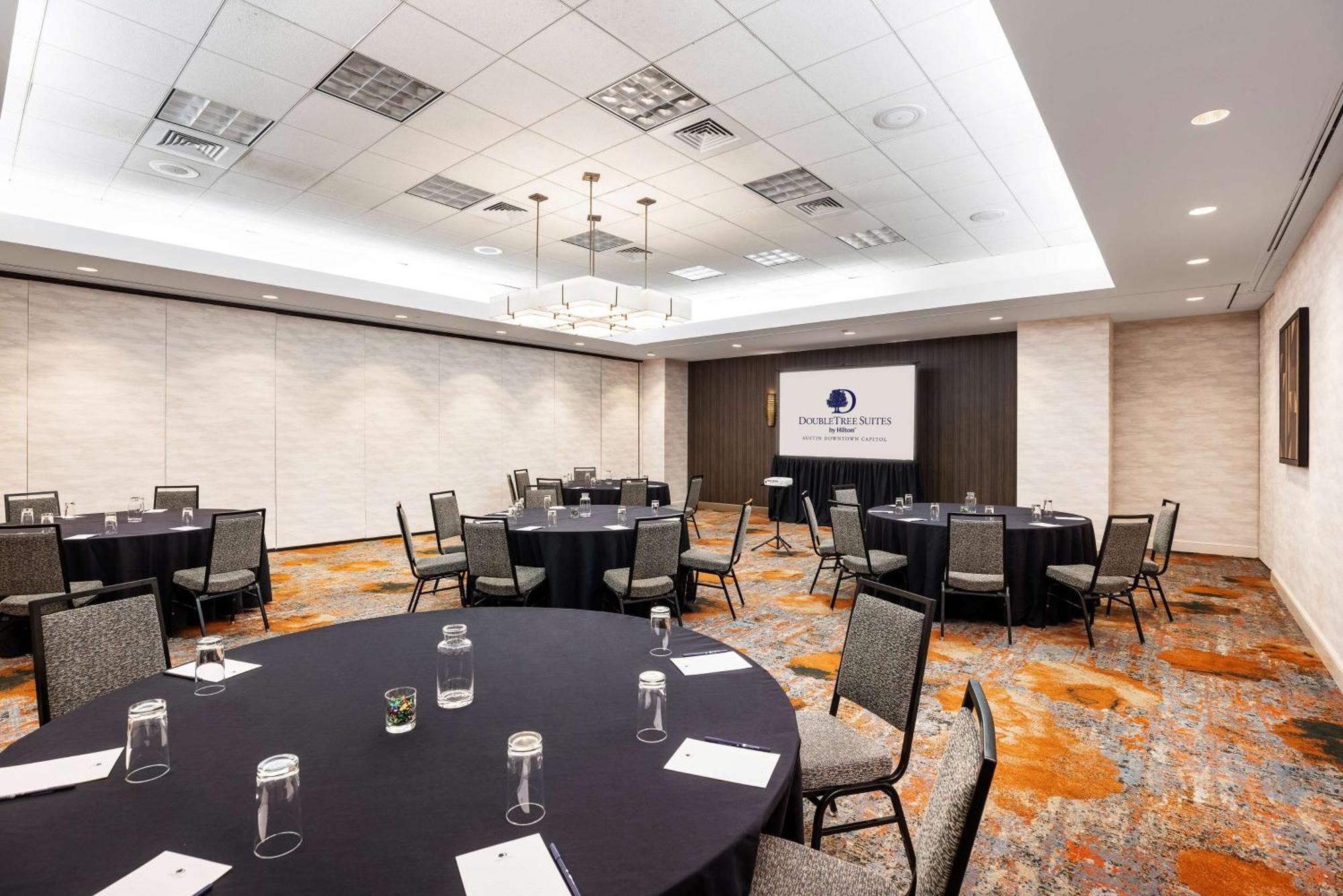 Doubletree By Hilton Downtown Capitol