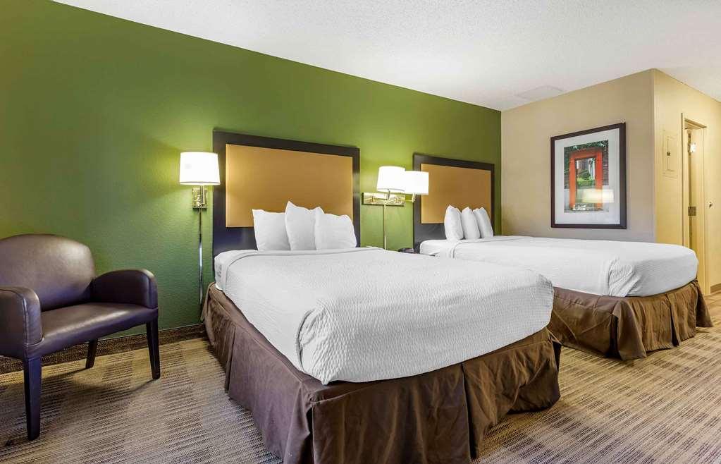 Extended America - - Northwest Arboretum Hotel
