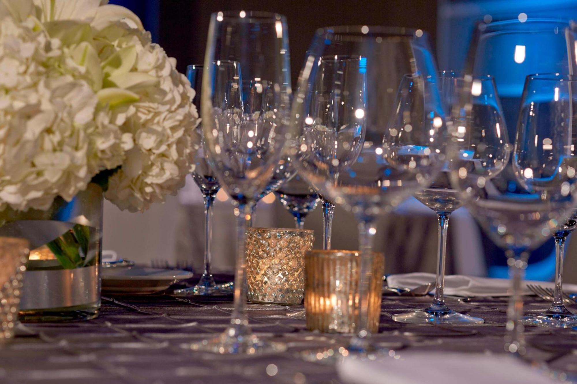 Renaissance 4* Austin