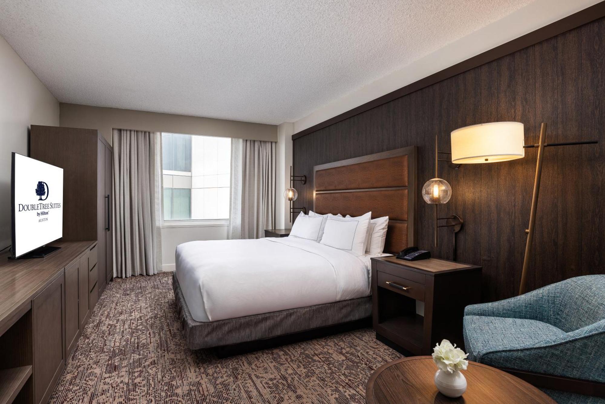 Hotel Doubletree By Hilton Downtown Capitol 4*