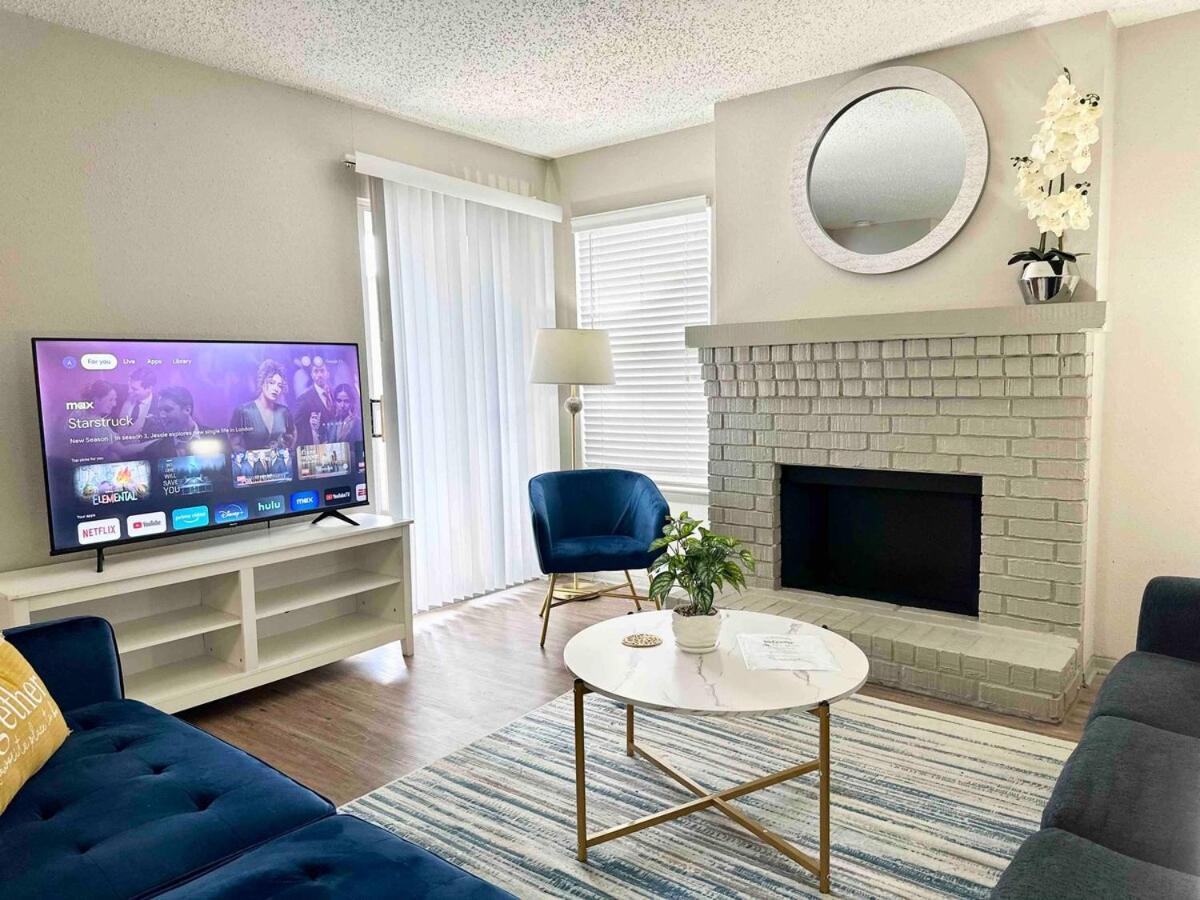 Apartment Comfy 1br In Sola 5 Minutes To Downtown With Free Parking *