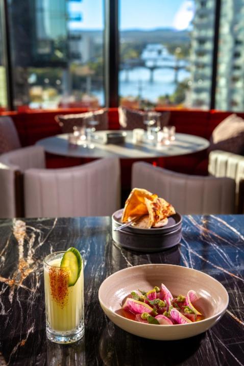 Hotel Cambria Downtown Austin