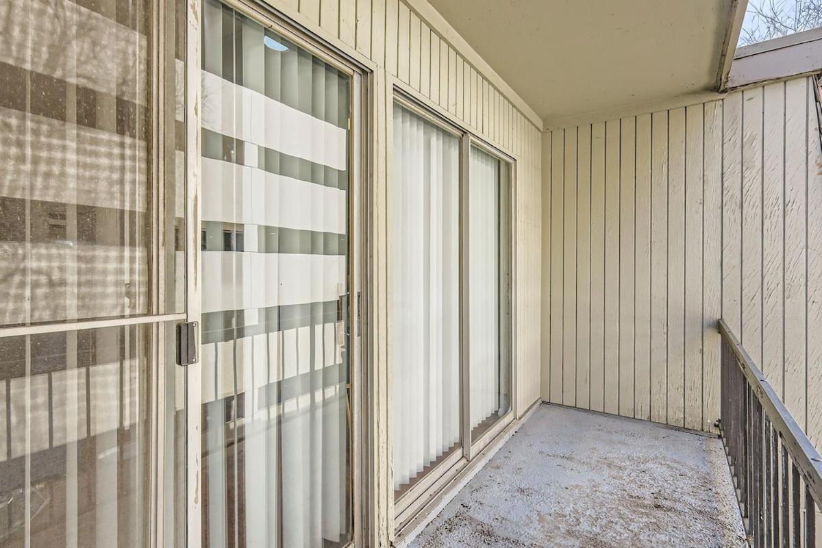 Your Comfy King Getaway - Sleeps 4 - Pool, Prkg * Austin