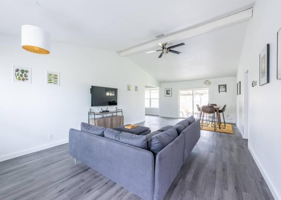 Prime Location 3br - Firepit & Private Yard * Austin