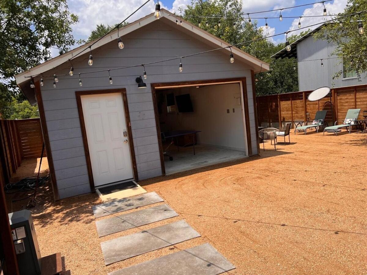 Retro Cowyboy In The Heart Of Holiday home Austin