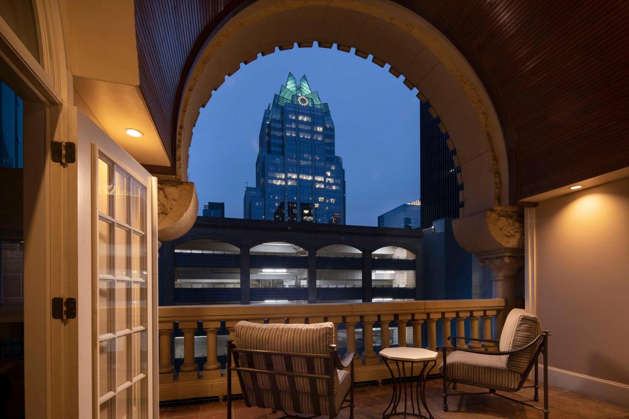 The Driskill Hotel 5*