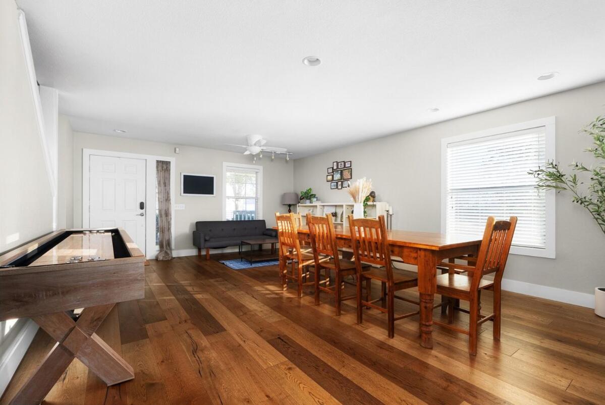 15 Person - Amazing Patio 5min - Soco And St Elmo Holiday home Austin