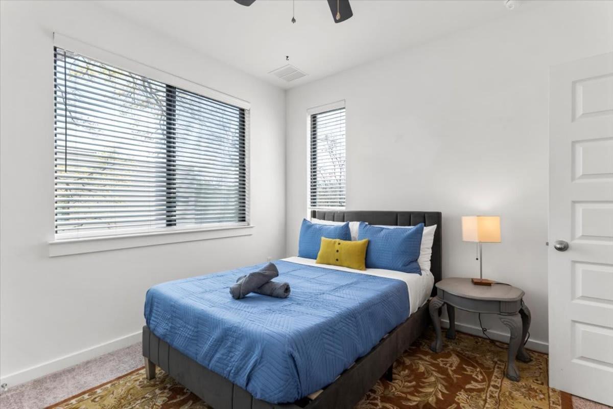 Stunning 3br In Desirable Location * Austin