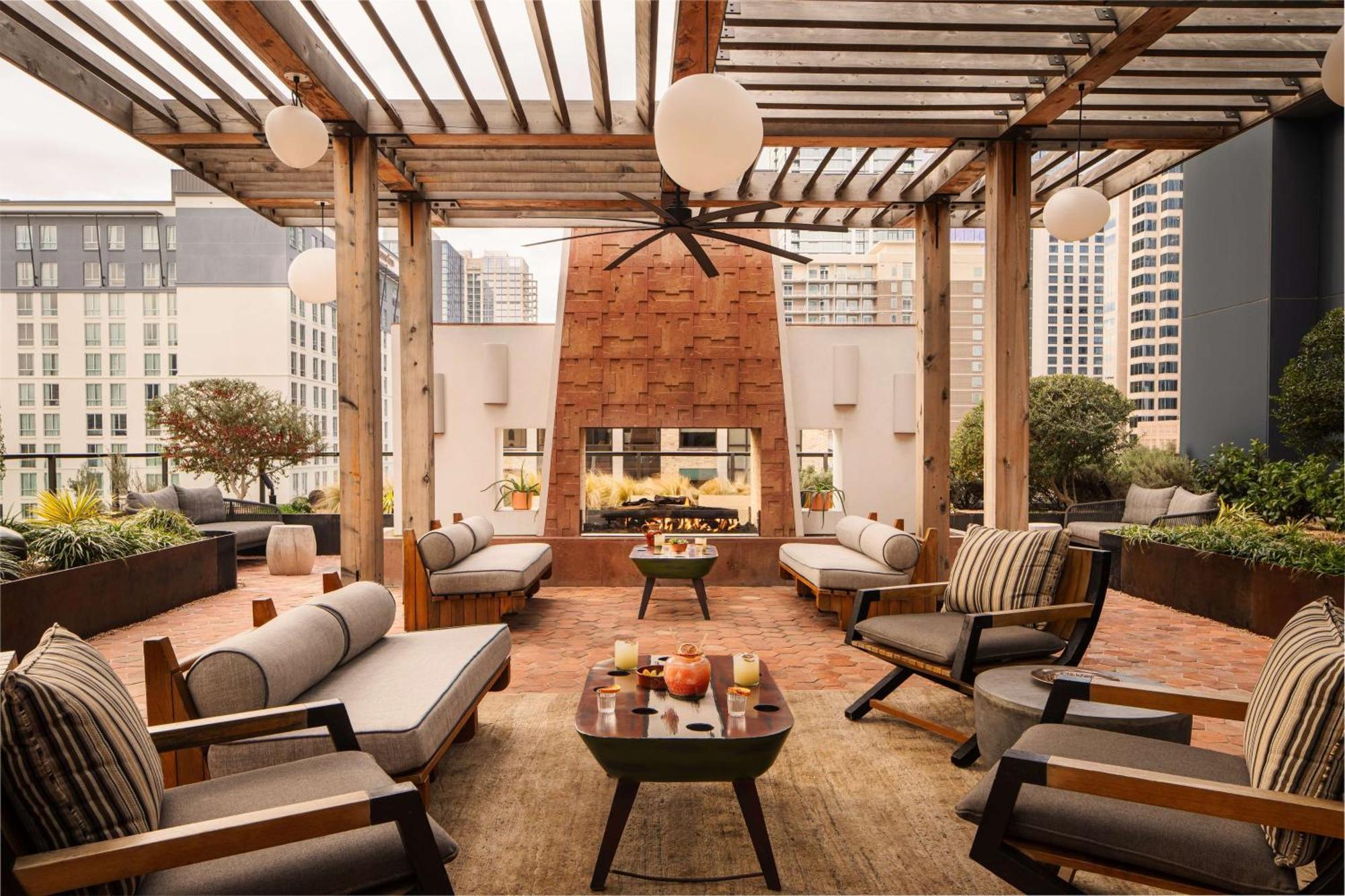 Thompson Austin, By Hyatt Hotel 4*