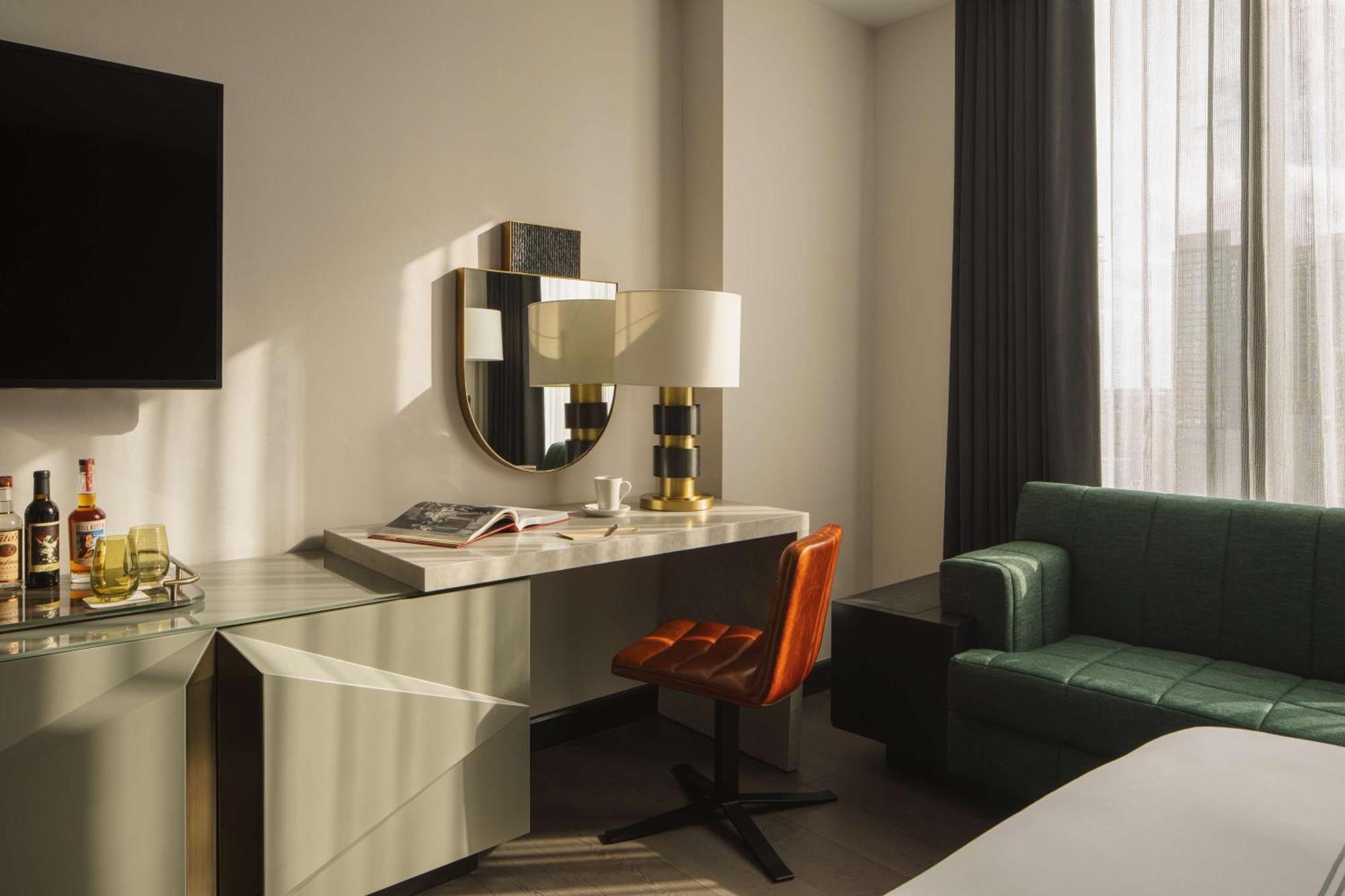 Hotel Thompson Austin, By Hyatt Austin