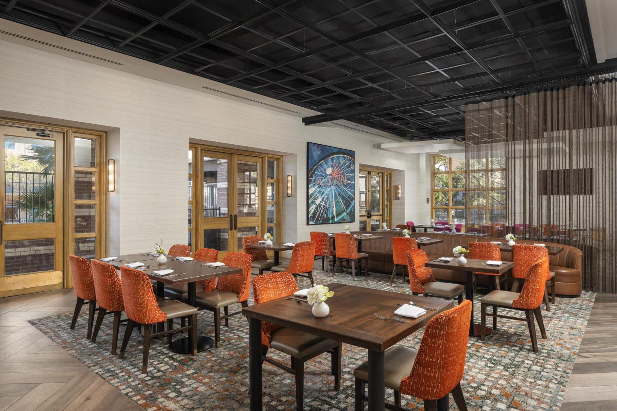 Hotel Doubletree By Hilton Downtown Capitol Austin