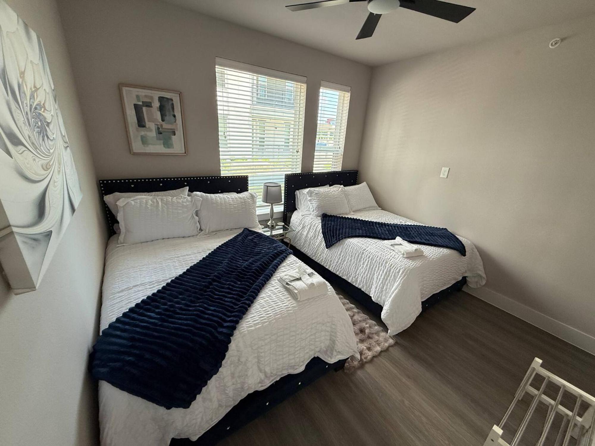 Apartment Goldy | Big Group Stay, Game Room, Coworking, Pool