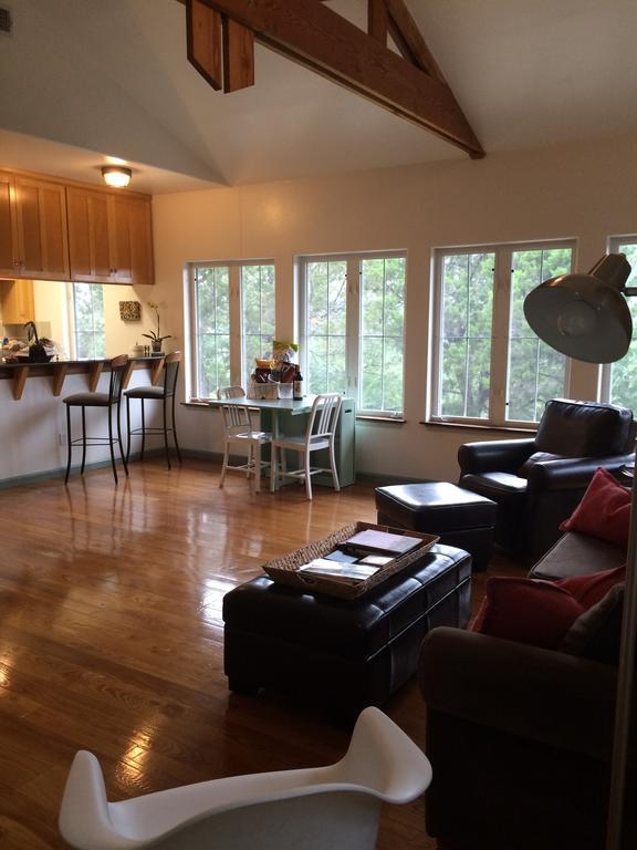 The Rivery Retreat, Choose From Luxury Or In Hill Country 4* Austin