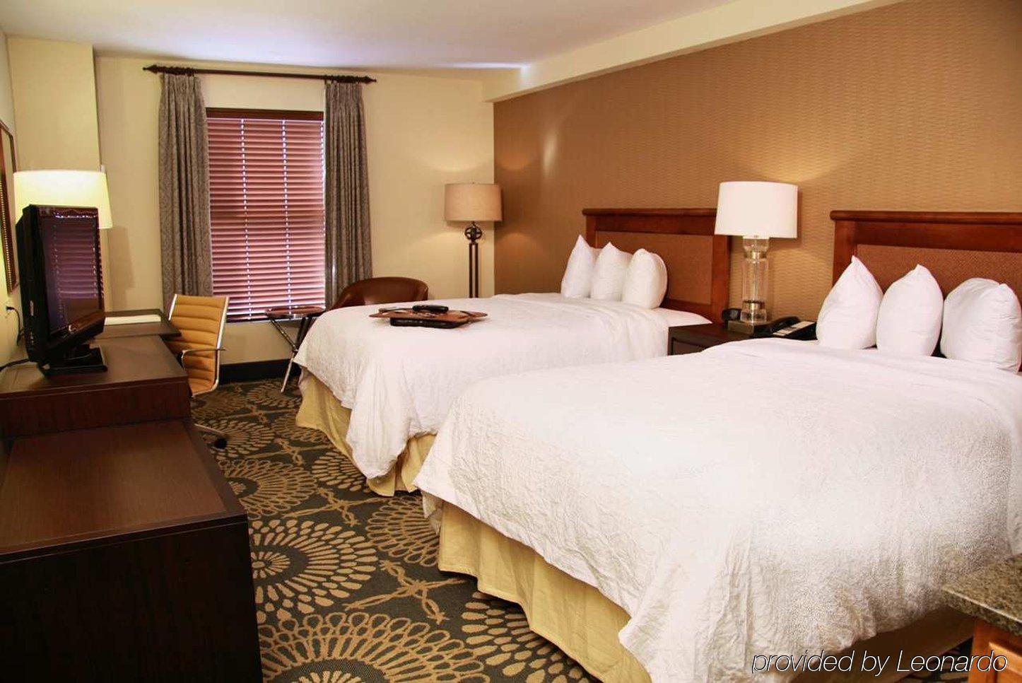 Hotel Hampton & Austin-downtown/convention Center