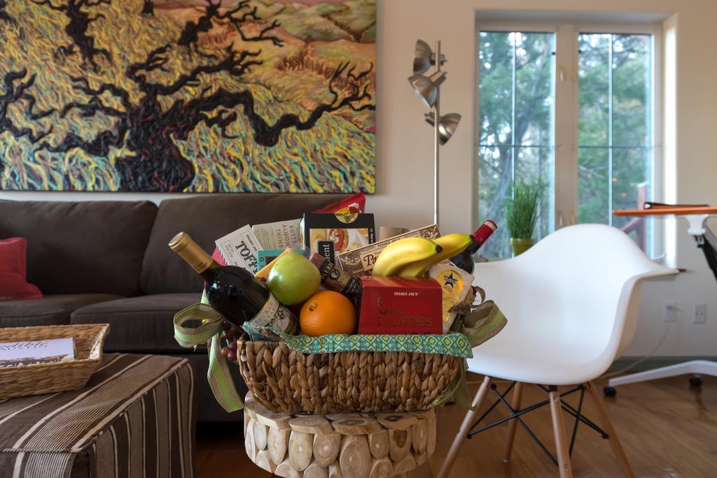 The Rivery Retreat, Choose From Luxury Or In Hill Country Austin