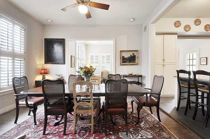 Adams House Bed & Breakfast Bed & Breakfast Austin