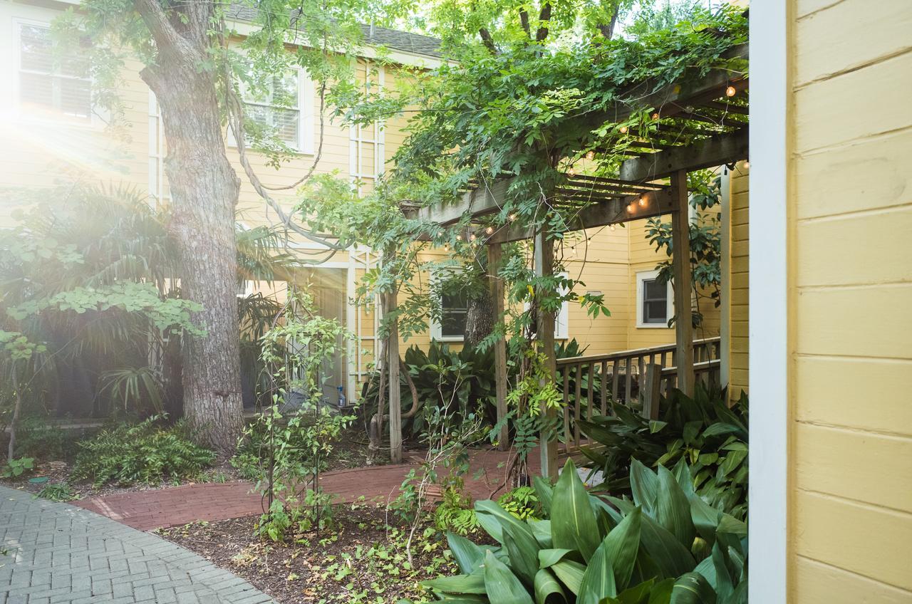 Adams House Bed & Breakfast Bed & Breakfast 4*