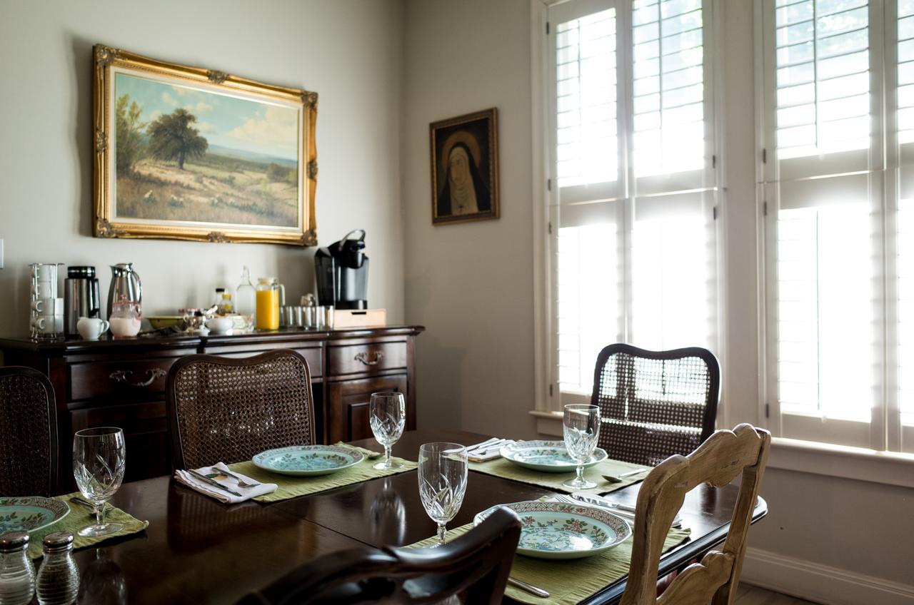 Adams House Bed & Breakfast Austin