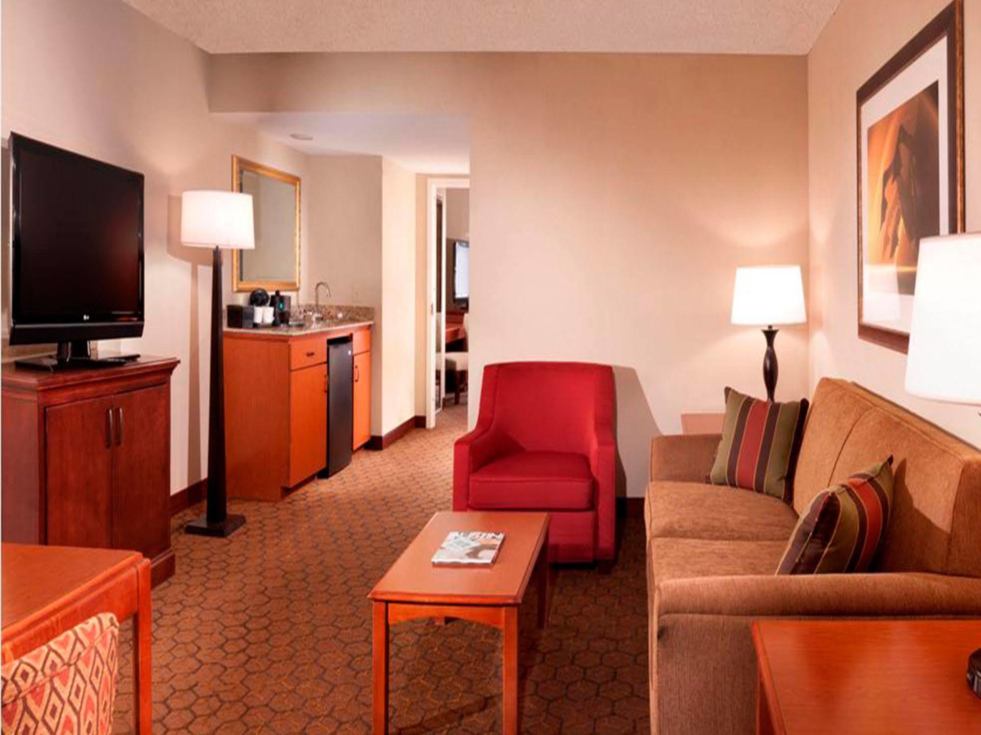 Embassy By Hilton Arboretum 4* Austin