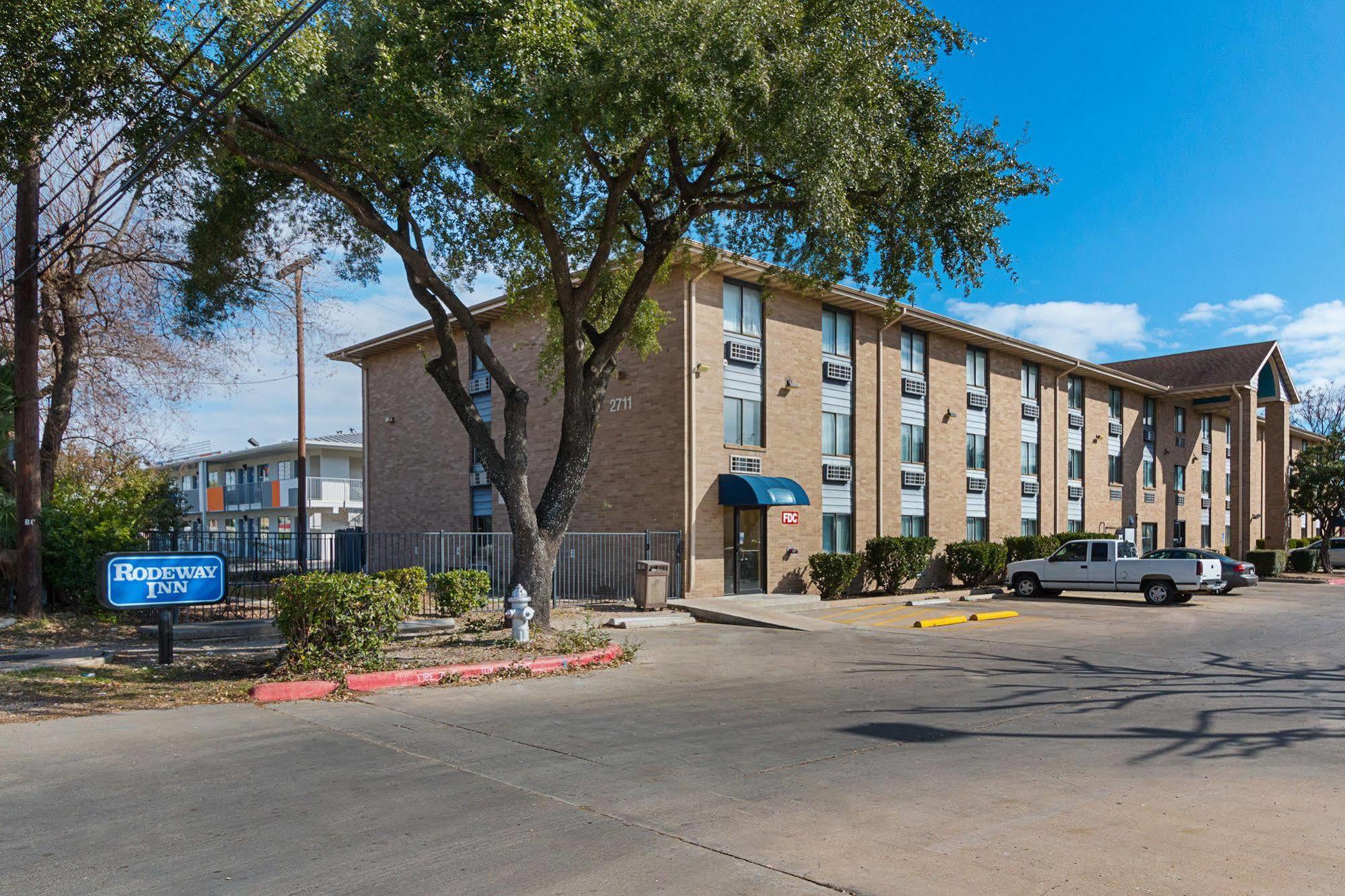 Rodeway 2* Austin