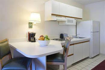 Extended America - - Downtown - Town 2* Austin