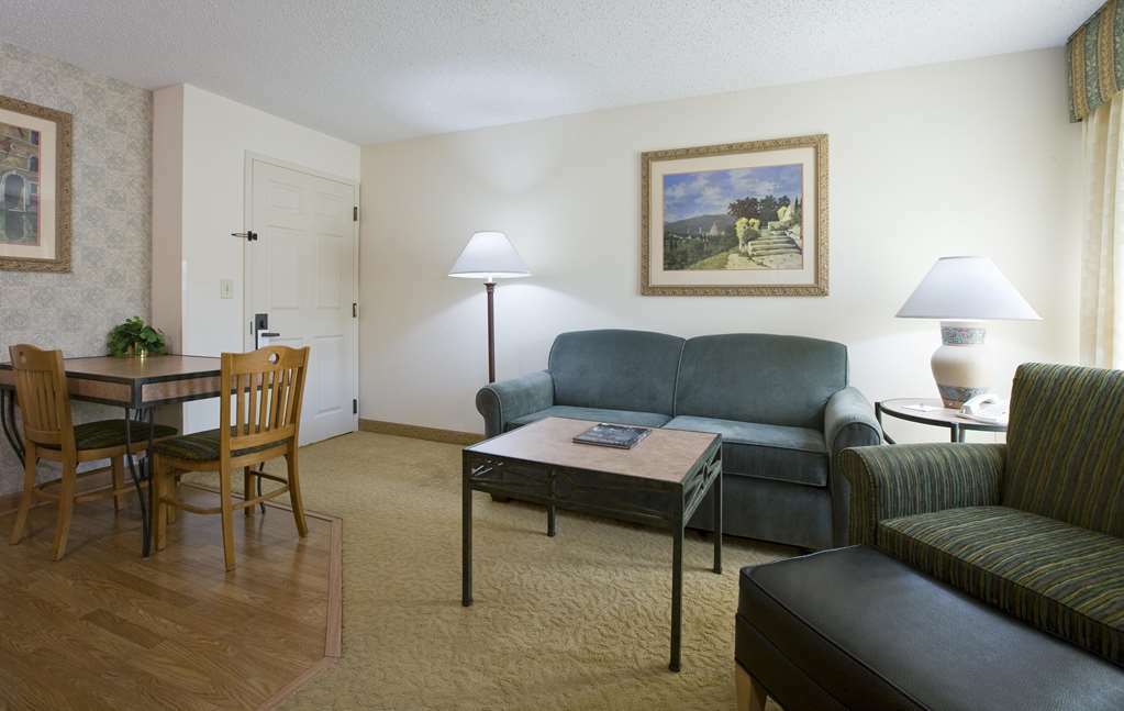 Hotel Homewood By Hilton South Austin