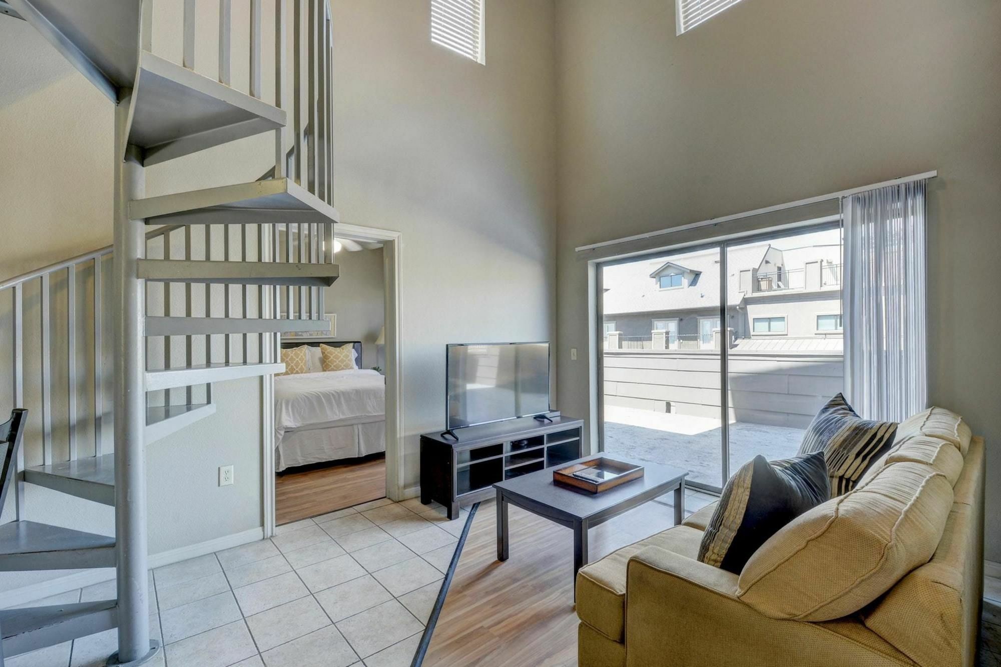 Apartment 2515 Pearl 3br 4br Austin