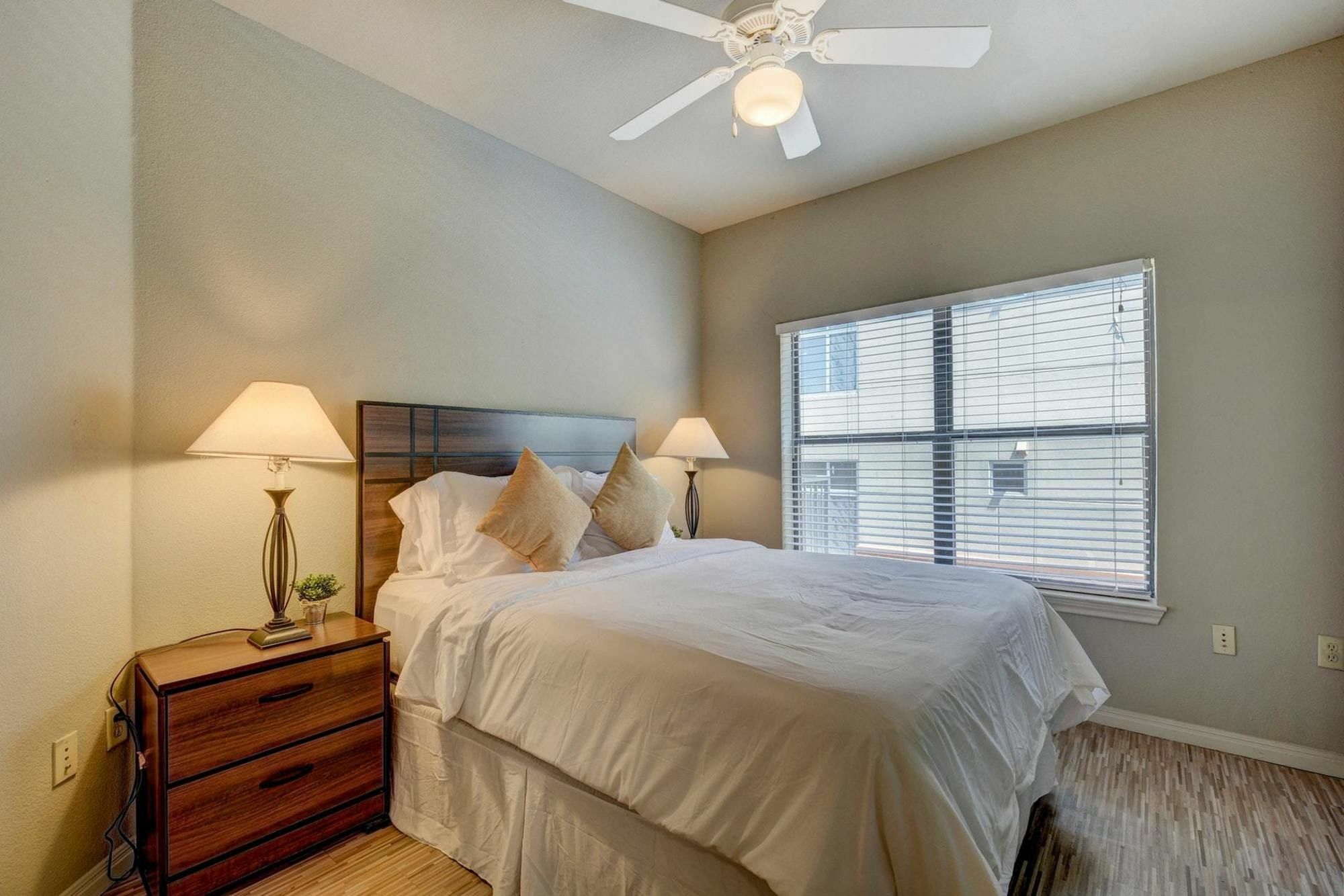 2515 Pearl 3br 4br Austin