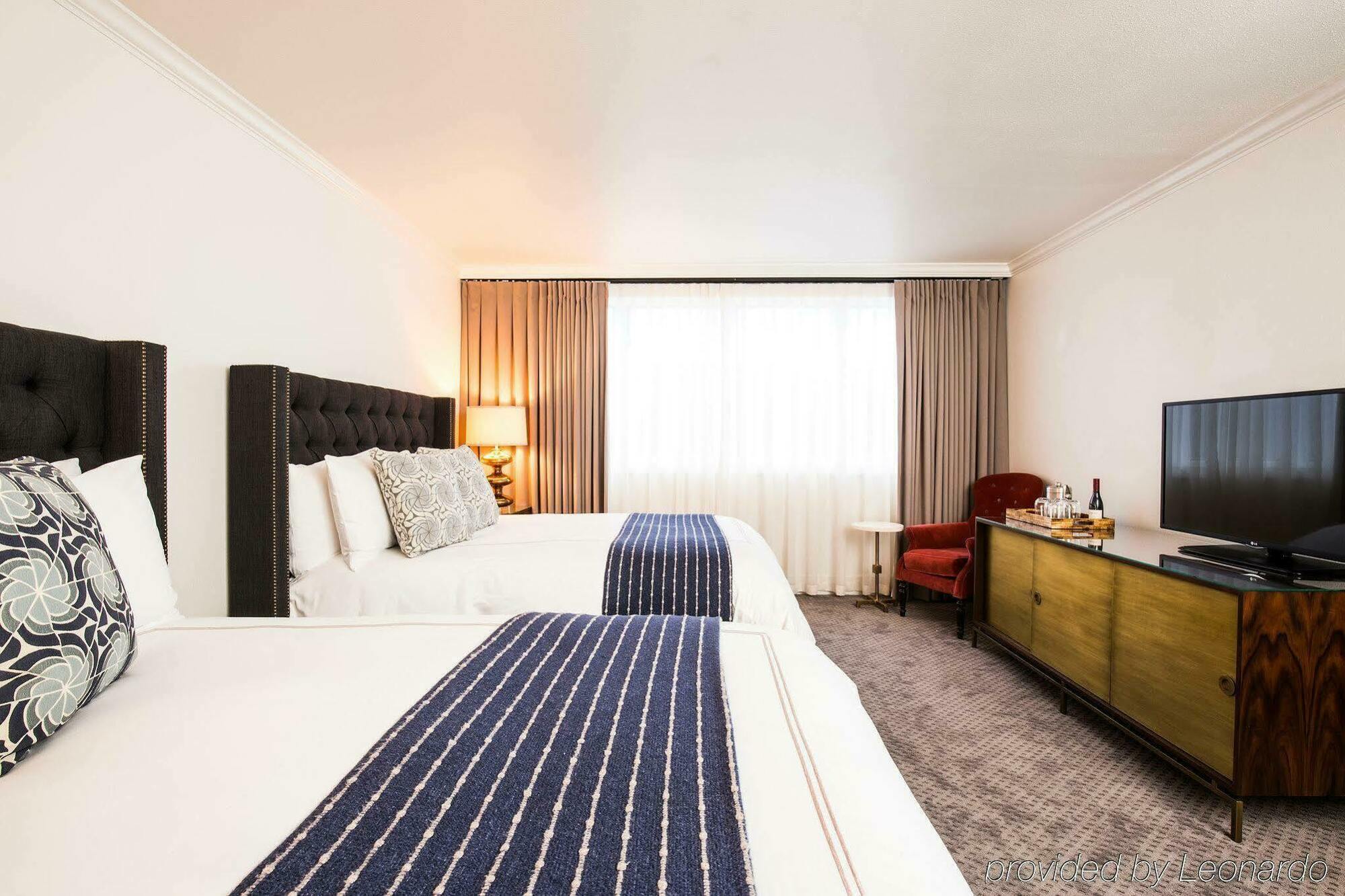 Ella Hotel