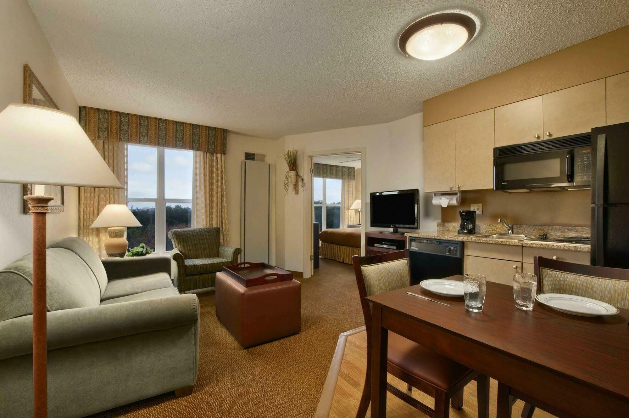 Homewood By Hilton South Hotel Austin