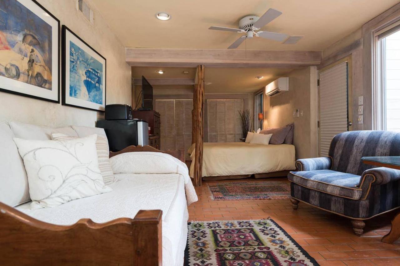 Apartment Tiny Tasteful 1 - Downtown *