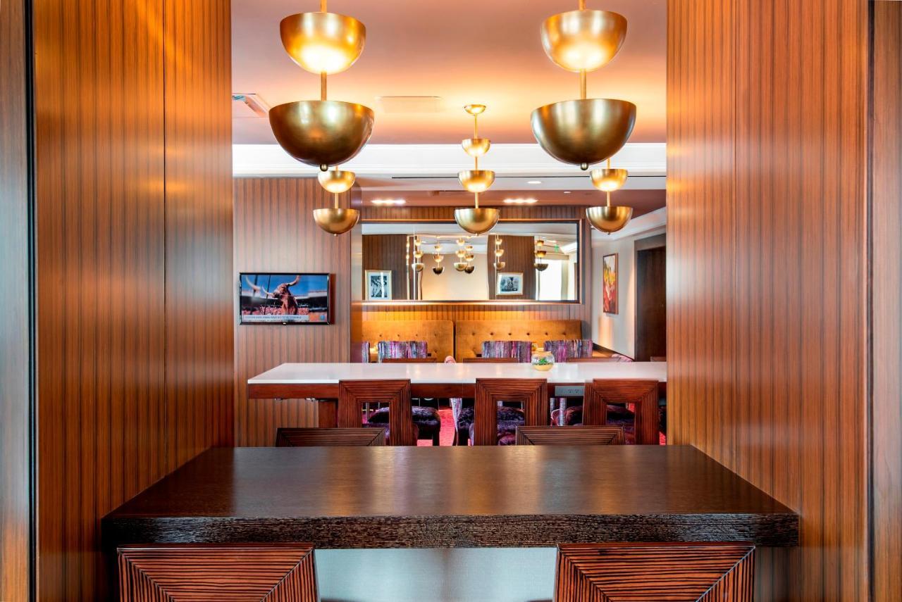 Fairmont Gold Experience Hotel Austin
