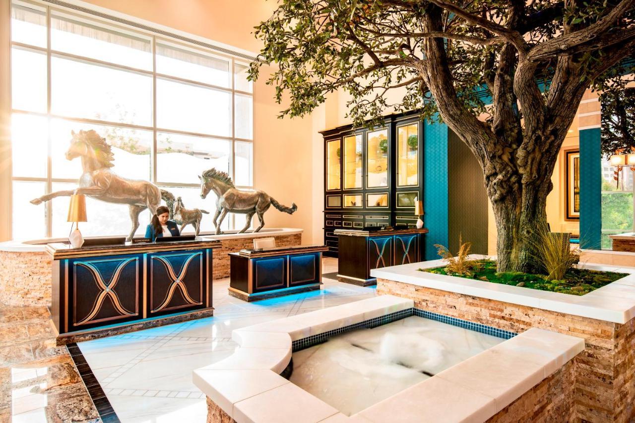 Fairmont Gold Experience 5* Austin